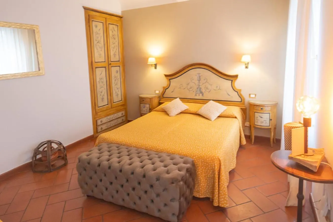 Locanda Dei Poeti Rooms & Apartments Florence 3*,