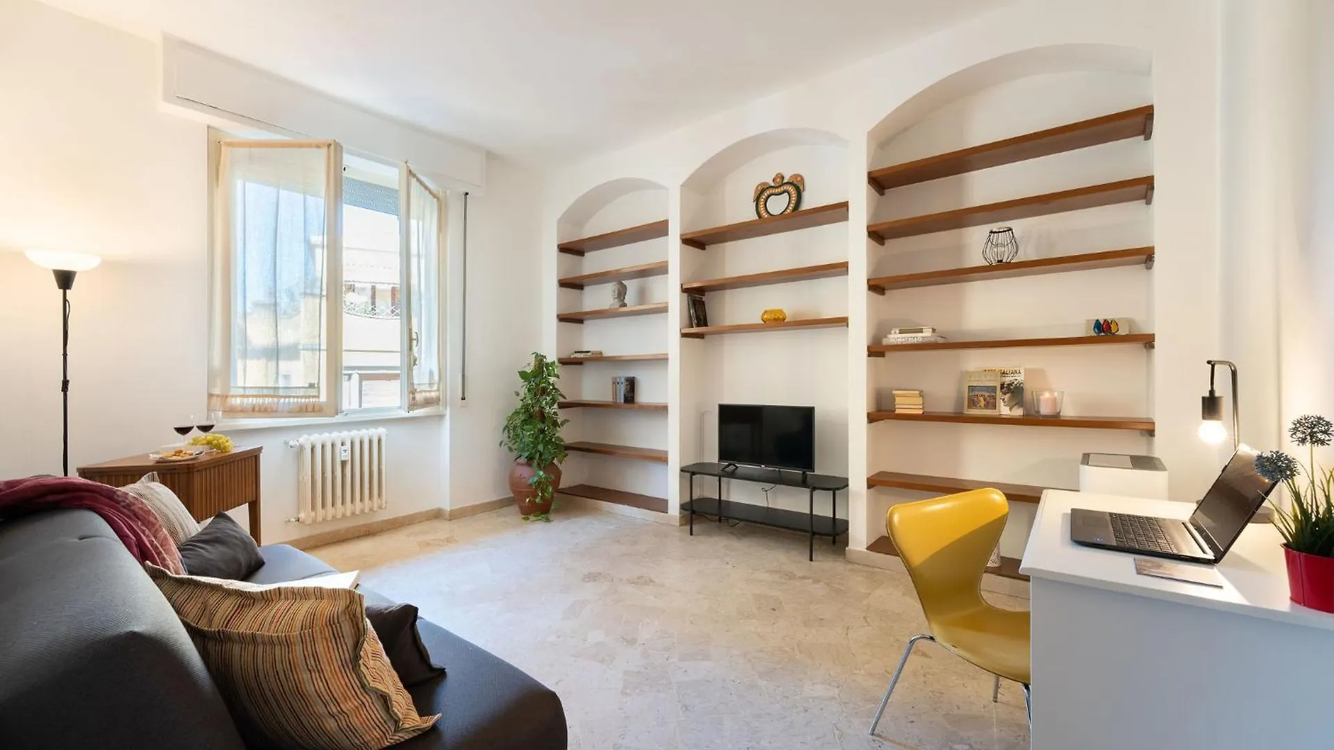 Locanda Dei Poeti Rooms & Apartments Florence Bed & Breakfast