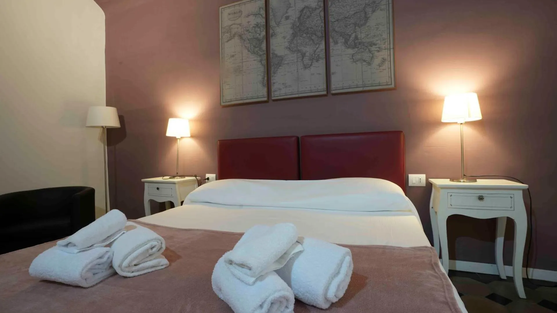 Locanda Dei Poeti Rooms & Apartments Флоренция Италия